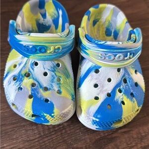CROCS Kids' Vibrant Blue and Yellow Water Shoes